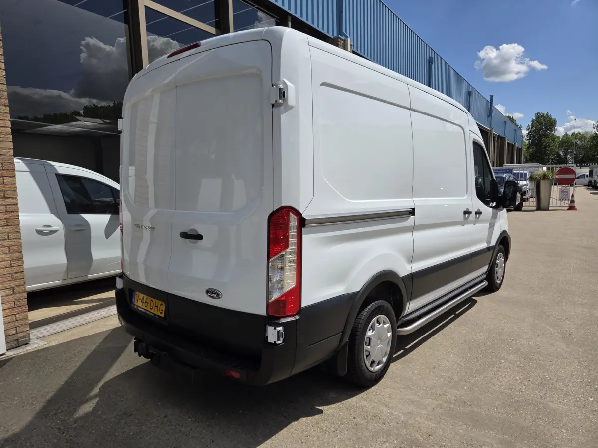 2.0 TDCI L2H2 Trend Airco Cruisecontrol Trekhaak Parkeersensors  Sidebar's Verwarmde voorruit