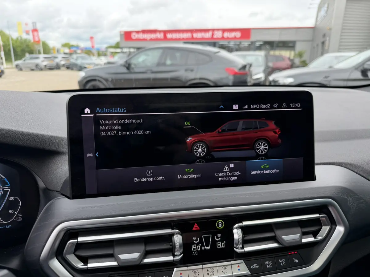 xDrive30e High Executive M Sport Panoramadak Achteruitrijcamera Keyless Entry Carplay Stuurwielverwarming