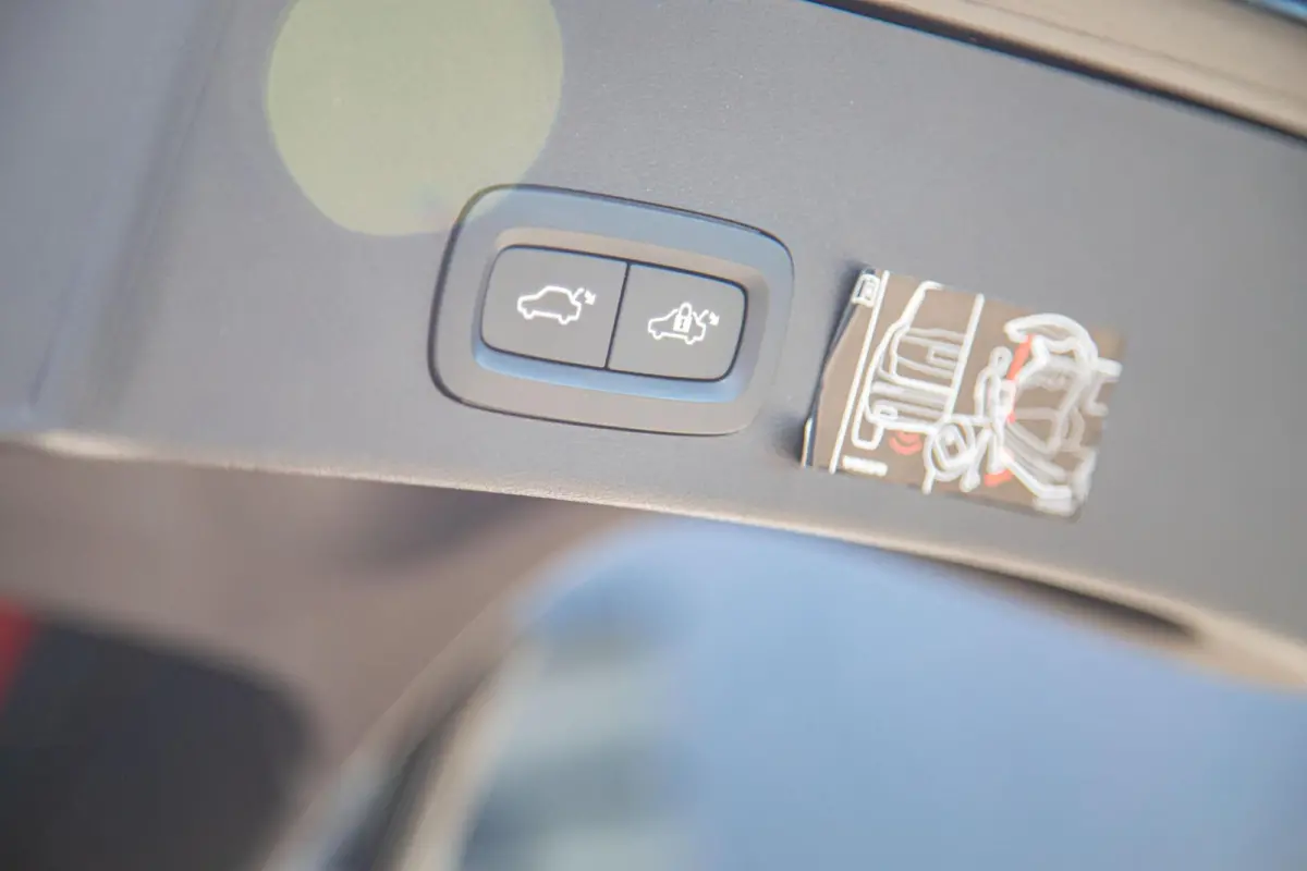 2.0 B4 Inscription Trekhaak|Leder|360 camera|Keyless