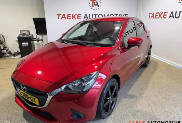 1.5 Skyactiv-G SkyLease+ Clima/Cruise/Navi/Stoelver