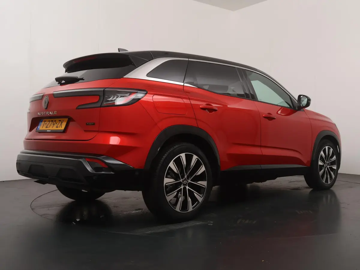 techno E-Tech full hybrid 200 | SoH 94% | Parkeercamera | Google Navigatie |