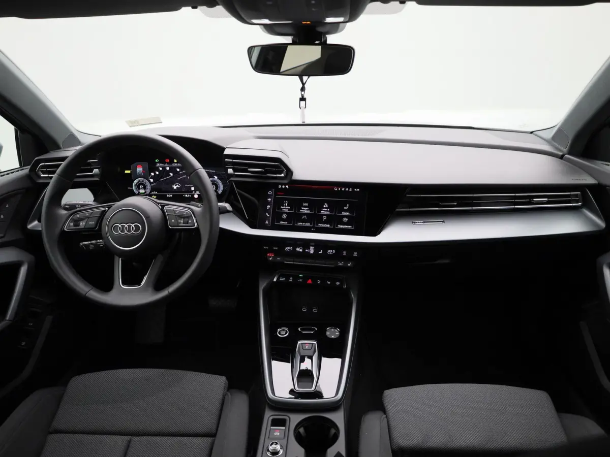 40 TFSI e Advanced edition | Automaat | navigatie | Airco | Stoelverwarming |