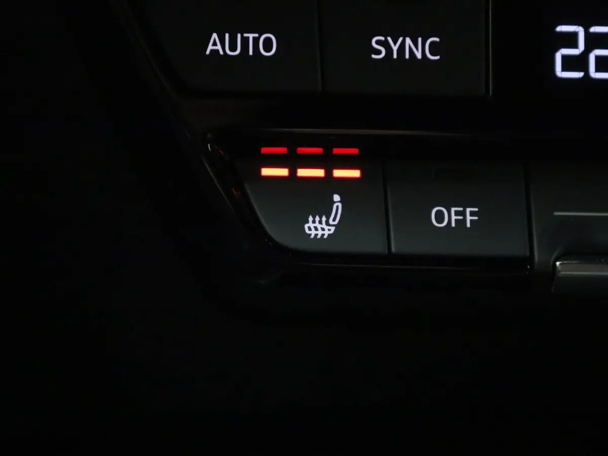 40 TFSI e Advanced edition | Automaat | navigatie | Airco | Stoelverwarming |