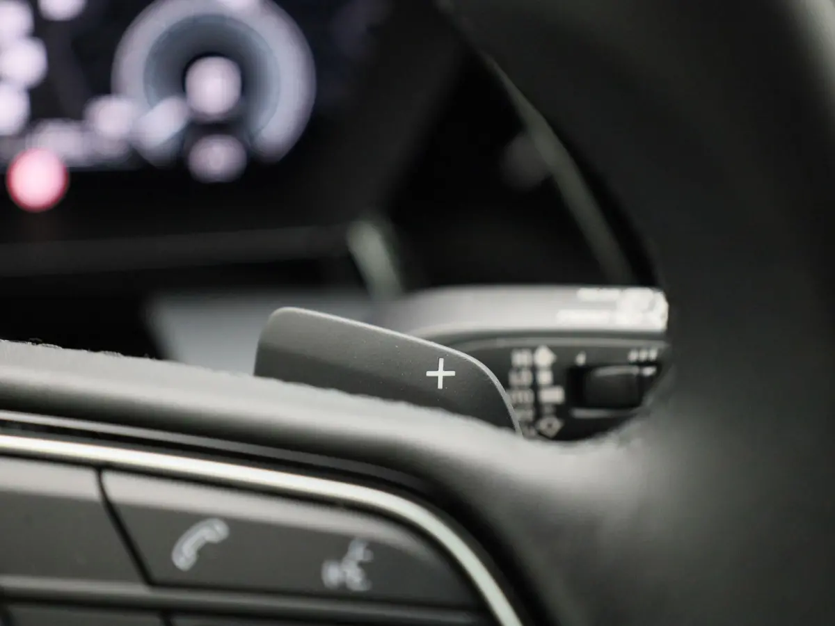 40 TFSI e Advanced edition | Automaat | navigatie | Airco | Stoelverwarming |
