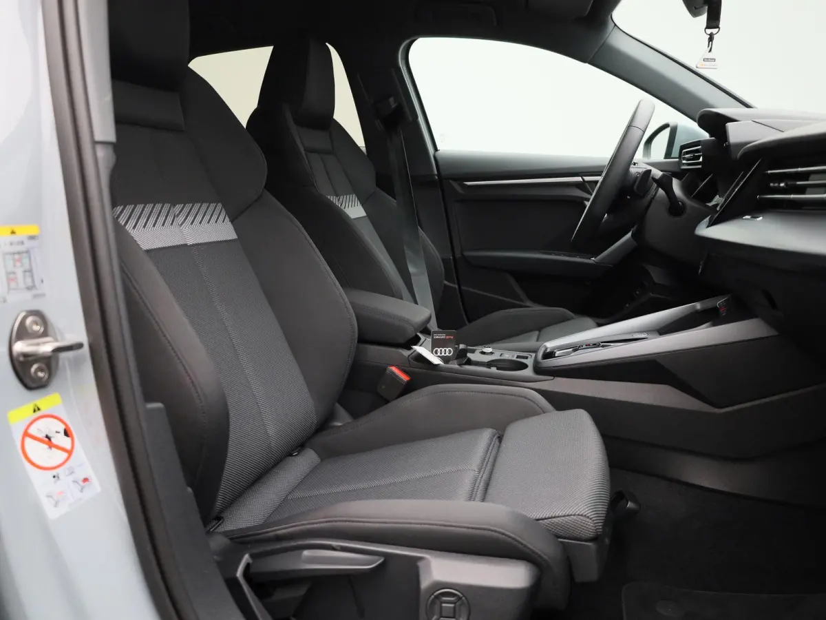 40 TFSI e Advanced edition | Automaat | navigatie | Airco | Stoelverwarming |
