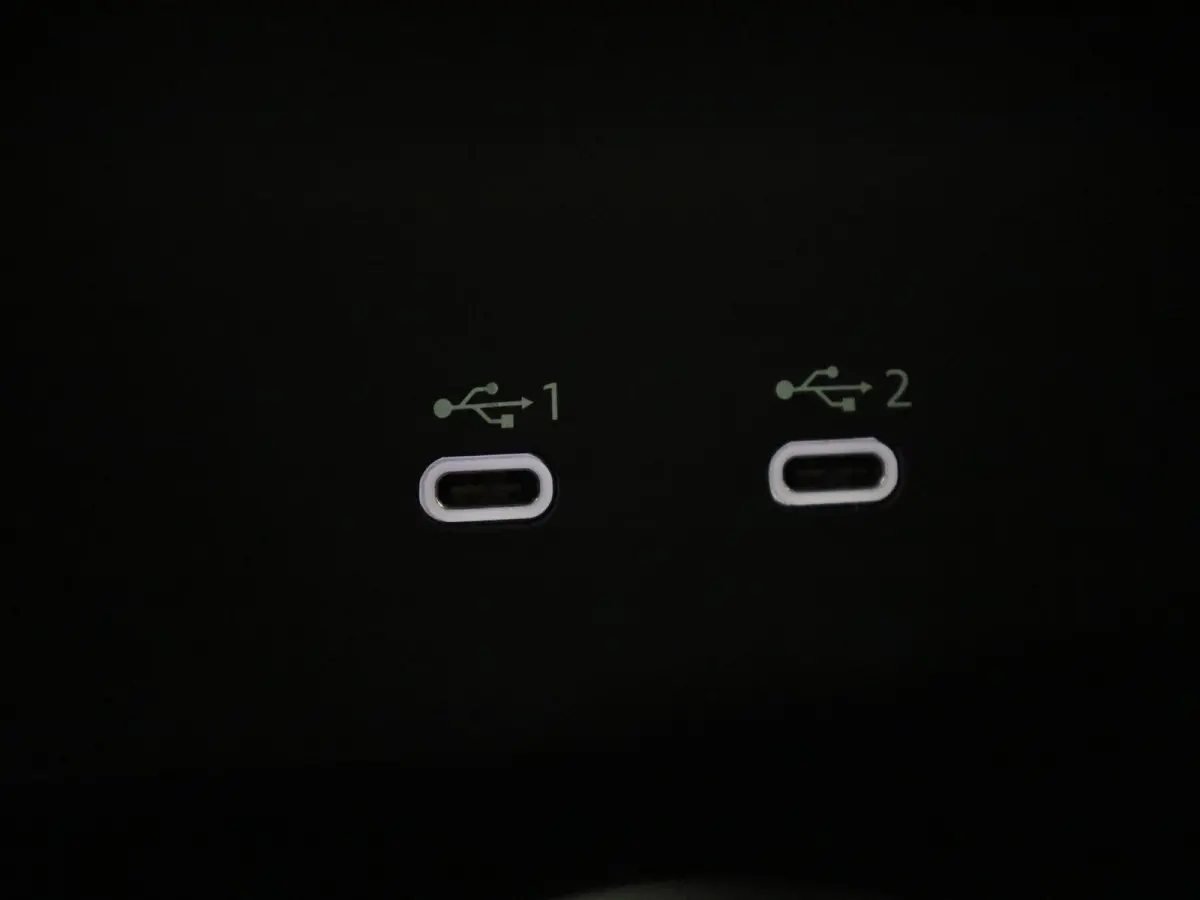 40 TFSI e Advanced edition 204 PK l Adaptive cruise control l Climate control l Achteruitrijcamera l Navigatie l LED-koplampen l Trekhaak l Elektr. instel. bestuurd.stoel l Stoelverwarming