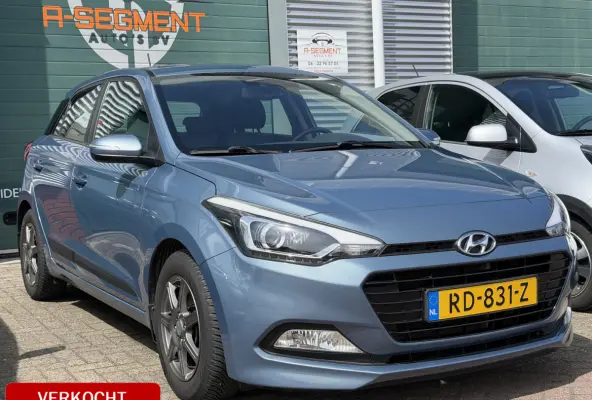 1.0 T-GDI Comfort / Carplay / Camera / NAP
