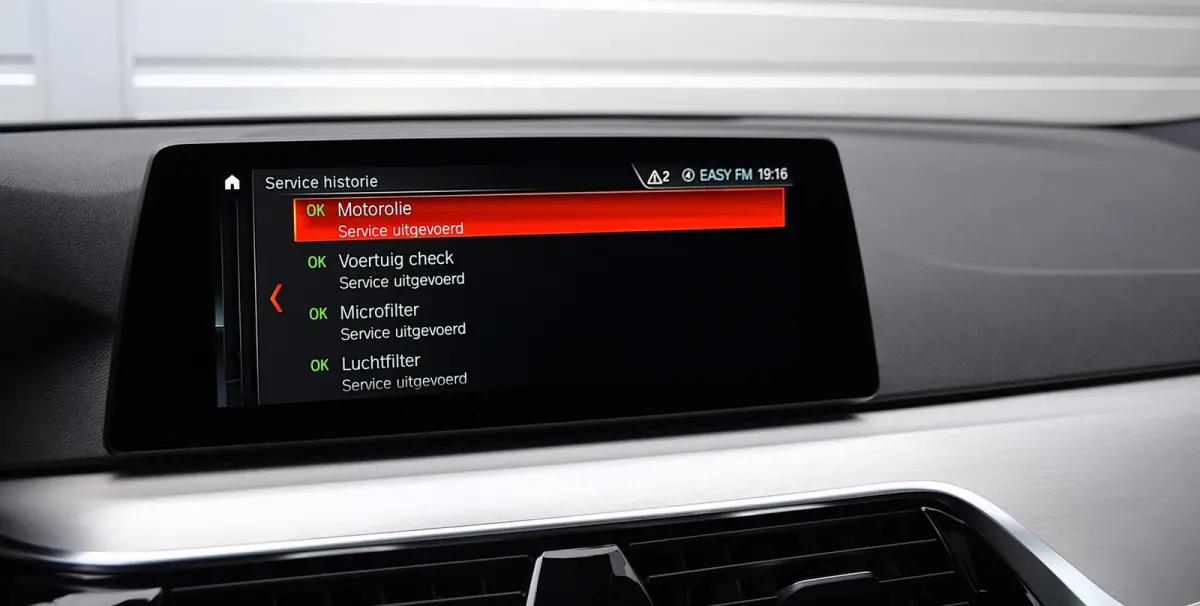520i Corporate Lease High Executive*2e eigenaar*112Dkm*NAP*Dak*H&K*