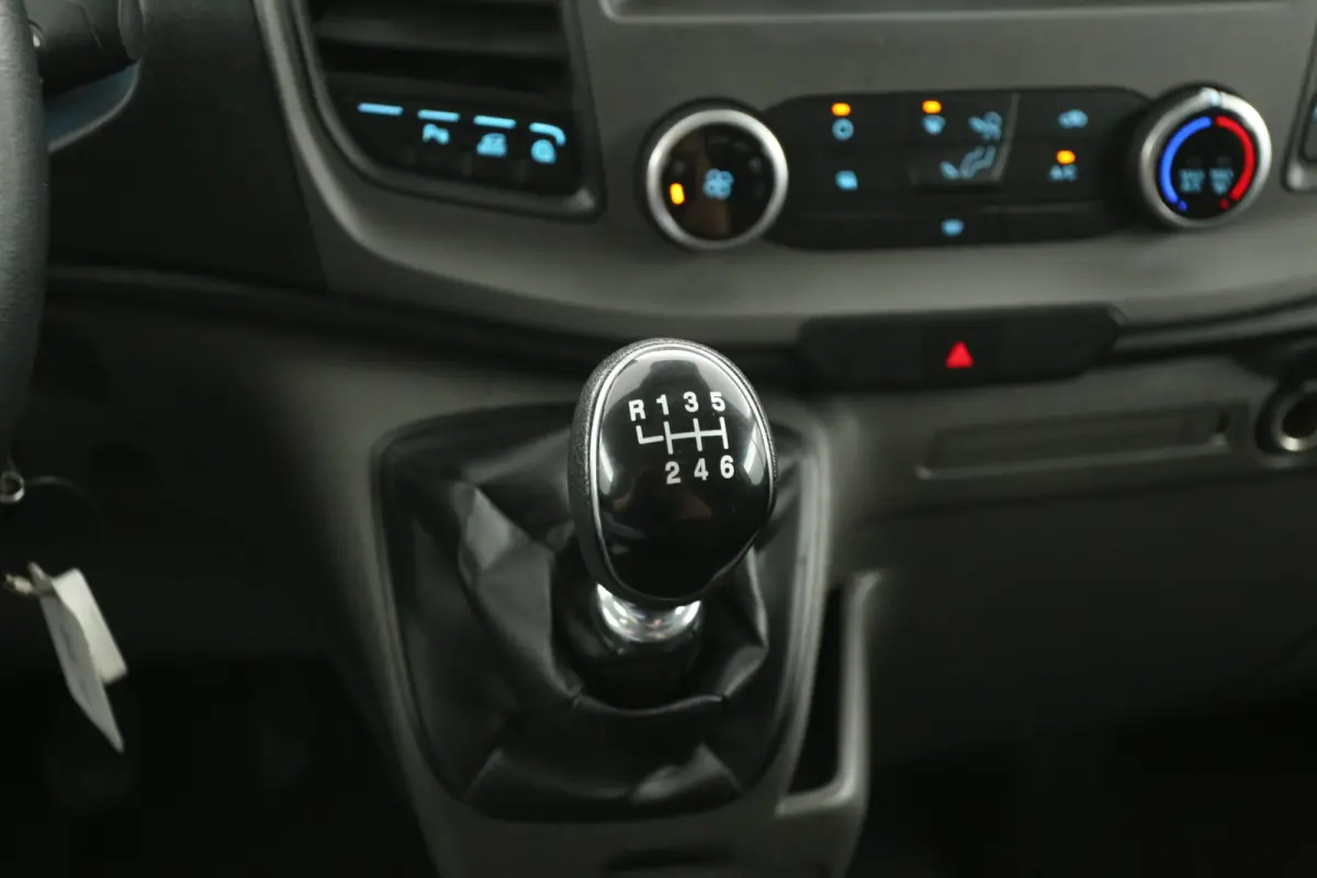 2.0 TDCI L1H1 | Koel/vrieswagen -5° | Airco | Cruise | 3 Zits | Trekhaak | Parkeersens. | Koelauto