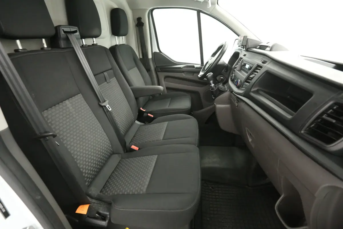 2.0 TDCI L1H1 | Koel/vrieswagen -5° | Airco | Cruise | 3 Zits | Trekhaak | Parkeersens. | Koelauto