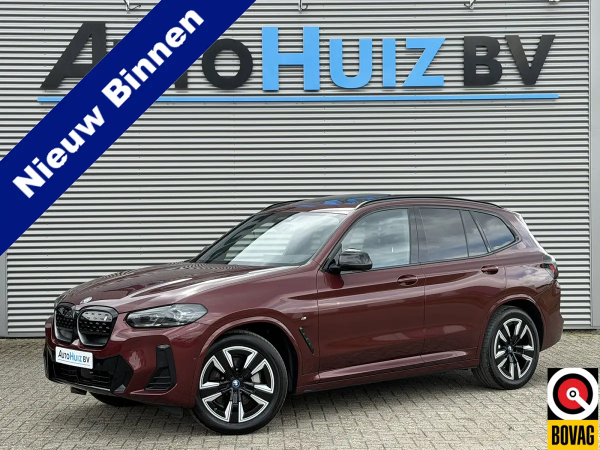 High Executive 80 kWh M Sport Panoramadak ACC Leder Keyless Entry Carplay Achteruitrijcamera BMW Live Dashboard Professional Stuurwielverwarming