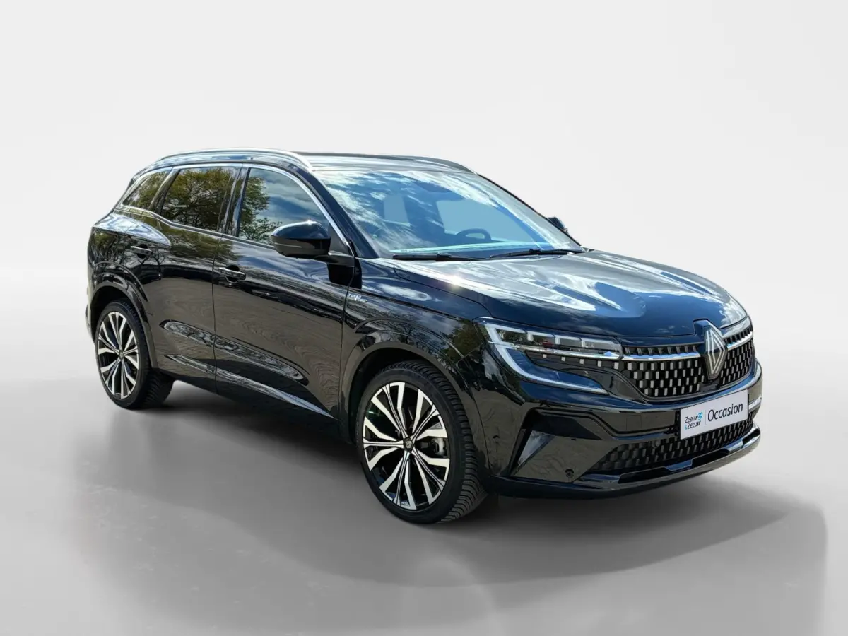 Hybride 200 TECHNO | Carplay | Camera | Adaptive Cruise Control | Climate Control