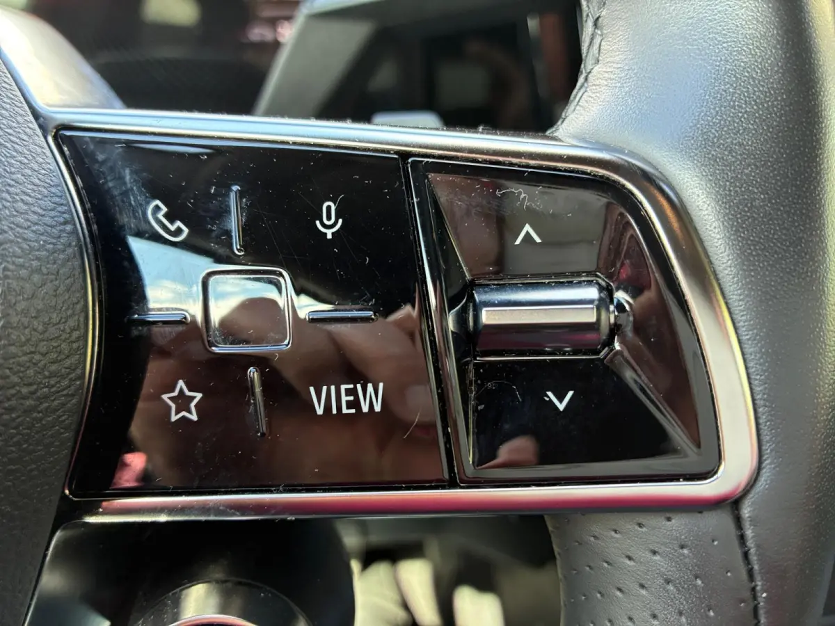Hybride 200 TECHNO | Carplay | Camera | Adaptive Cruise Control | Climate Control
