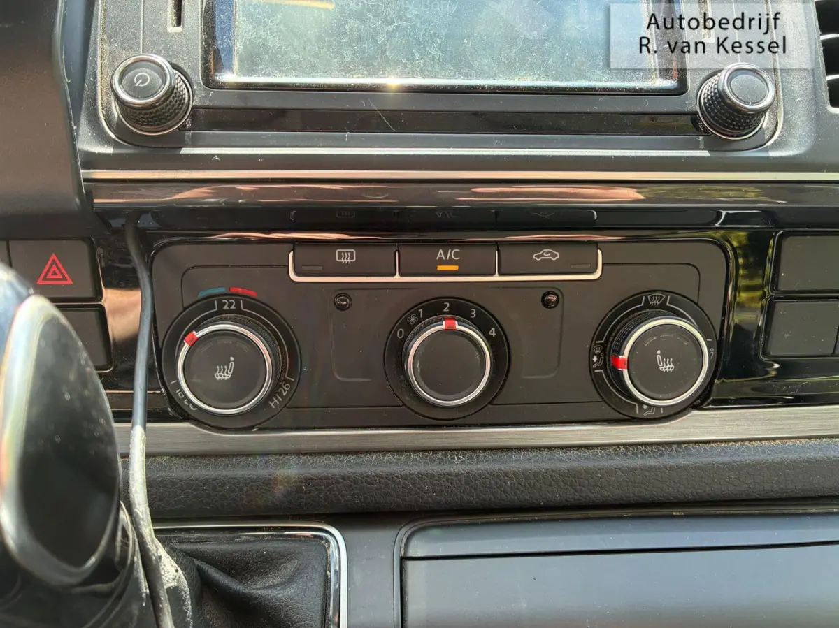2.0 TDI L2H1 DC Highline I 2x Schuifdeur I Schuifdak I Leer I Zeer compleet I NL-auto