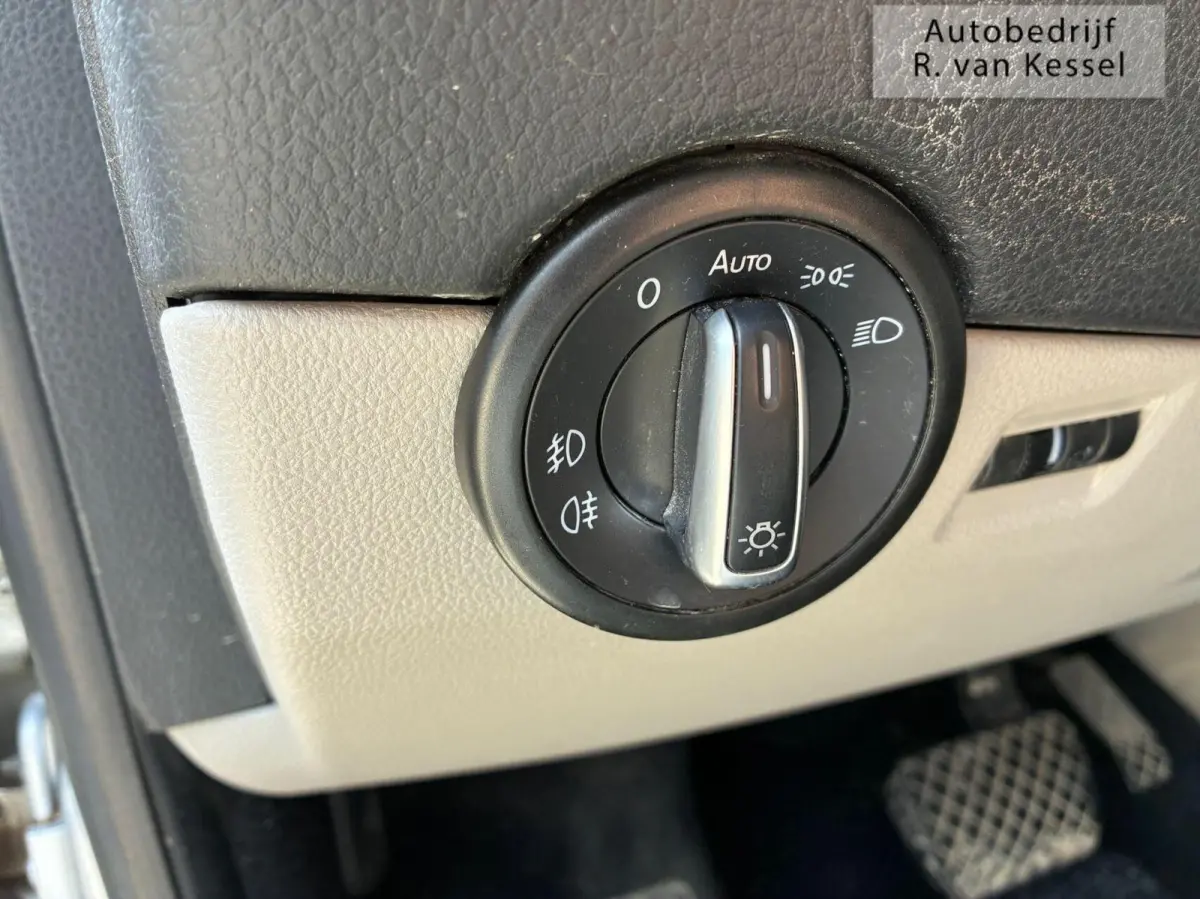 2.0 TDI L2H1 DC Highline I 2x Schuifdeur I Schuifdak I Leer I Zeer compleet I NL-auto