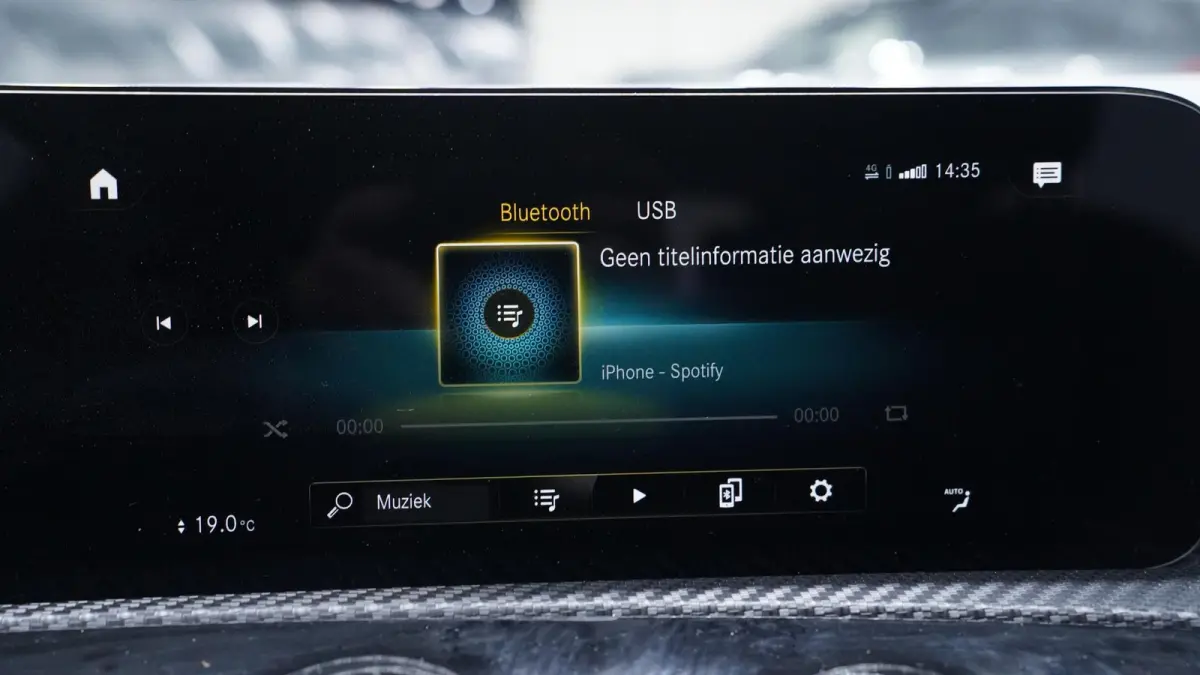 180 Business Line NAP 1e eigen. LED-verlichting 17"-lichtmetalen velgen navigatie PDC v+a DAB bluetooth Camera sportstoelen stoelverwarming voor electr-achterklep schakelflippers aan het stu