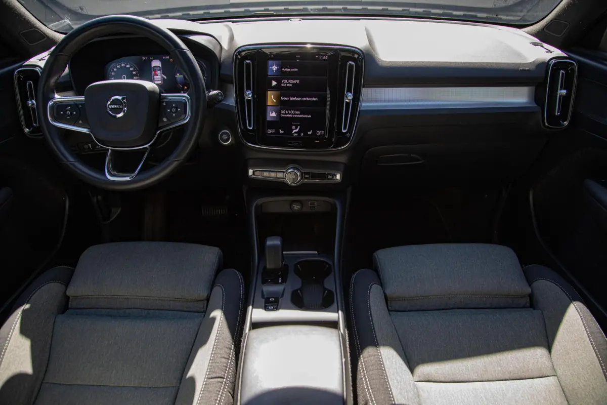 1.5 T5 Plug-in hybrid Core Bright Facelift|Keyless|Zit verlenging|MY2023