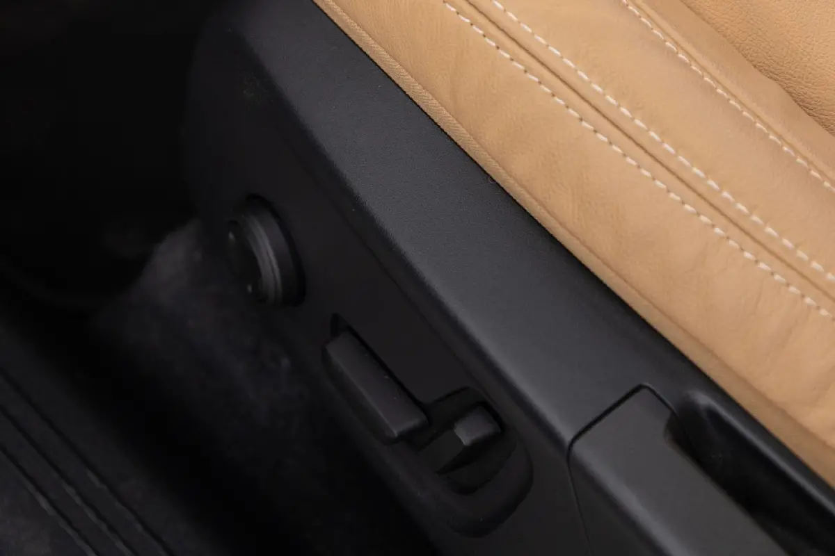 T4 Inscription | PANORAMA | LEDER | PHEV