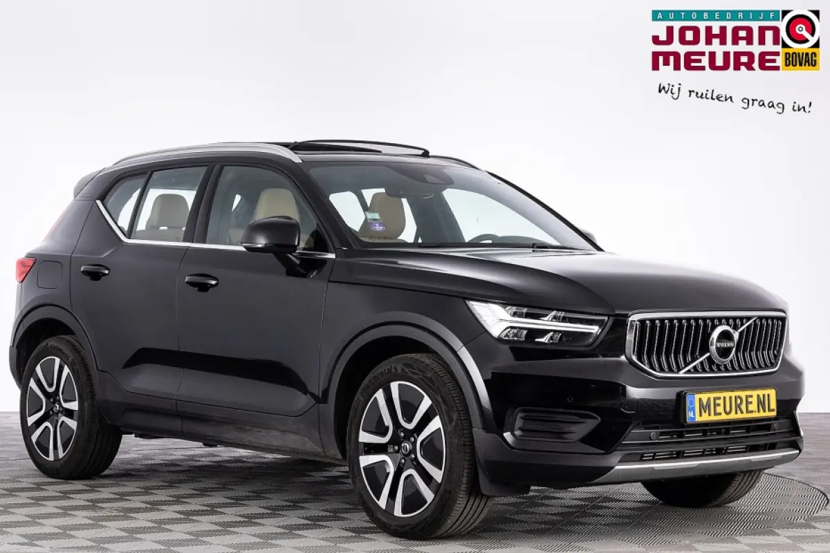 T4 Inscription | PANORAMA | LEDER | PHEV