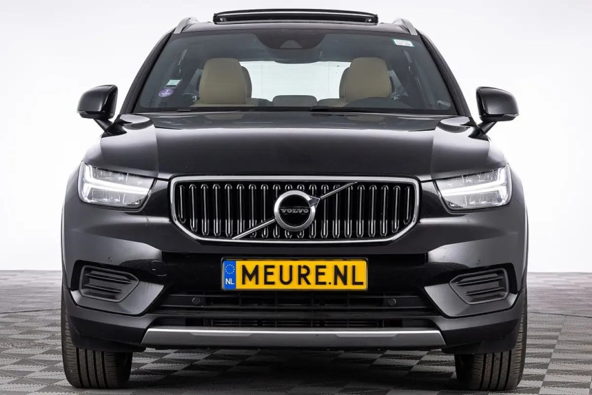 T4 Inscription | PANORAMA | LEDER | PHEV