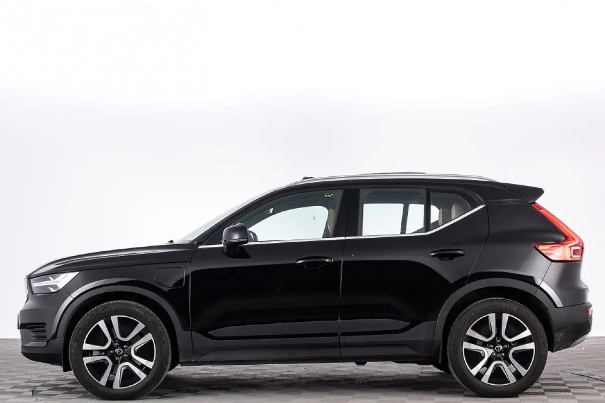 T4 Inscription | PANORAMA | LEDER | PHEV