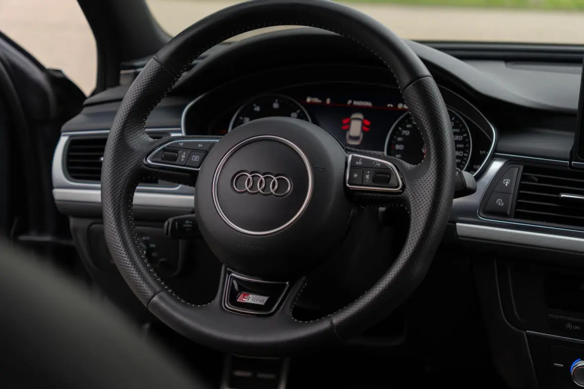 1.8 TFSI 190PK S-Line|Facelift|Org NL NAP|1ste Eig|Trekhaak|Leder|LED|Automaat|DaytonaGrijs|Dealer Onderhouden