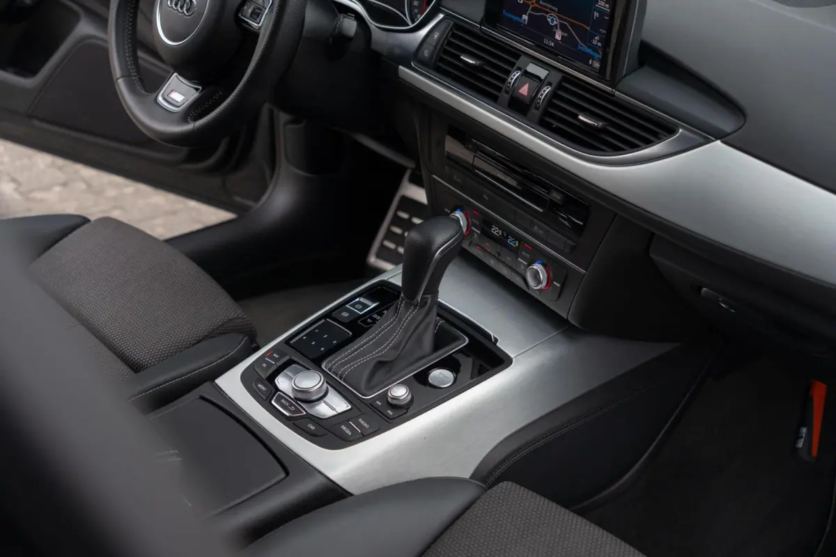 1.8 TFSI 190PK S-Line|Facelift|Org NL NAP|1ste Eig|Trekhaak|Leder|LED|Automaat|DaytonaGrijs|Dealer Onderhouden