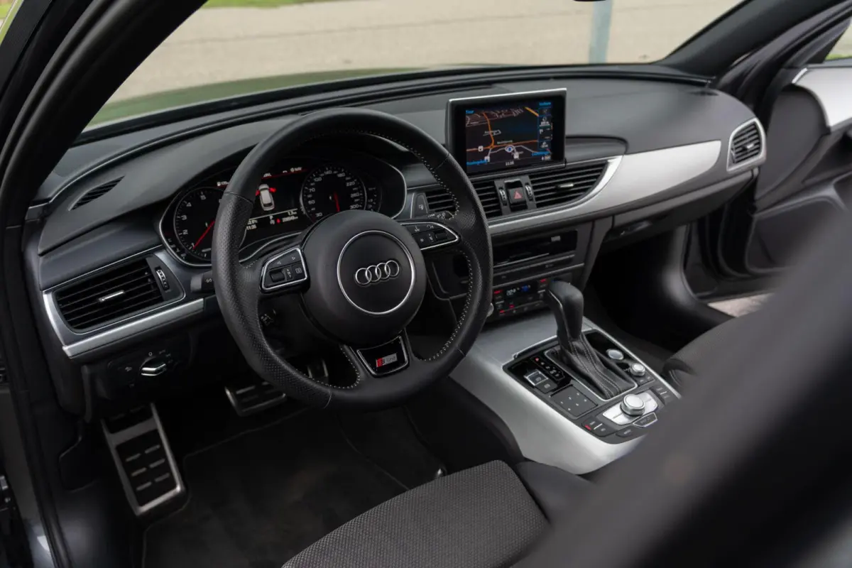 1.8 TFSI 190PK S-Line|Facelift|Org NL NAP|1ste Eig|Trekhaak|Leder|LED|Automaat|DaytonaGrijs|Dealer Onderhouden