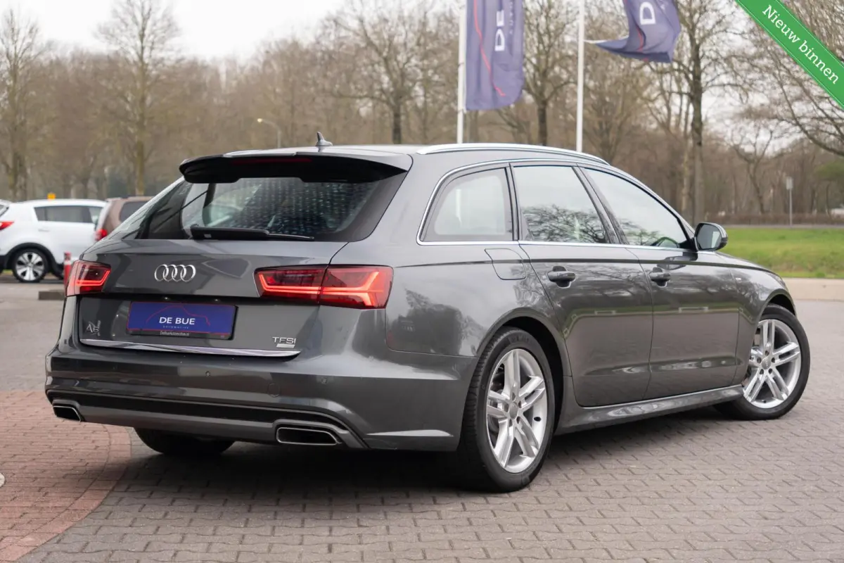 1.8 TFSI 190PK S-Line|Facelift|Org NL NAP|1ste Eig|Trekhaak|Leder|LED|Automaat|DaytonaGrijs|Dealer Onderhouden