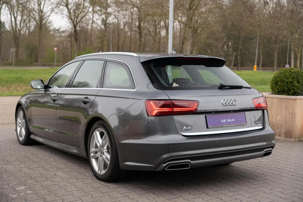 1.8 TFSI 190PK S-Line|Facelift|Org NL NAP|1ste Eig|Trekhaak|Leder|LED|Automaat|DaytonaGrijs|Dealer Onderhouden
