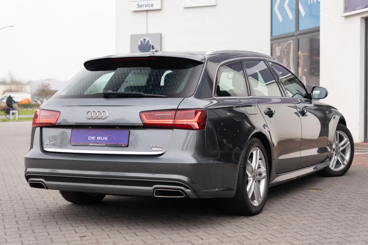 1.8 TFSI 190PK S-Line|Facelift|Org NL NAP|1ste Eig|Trekhaak|Leder|LED|Automaat|DaytonaGrijs|Dealer Onderhouden