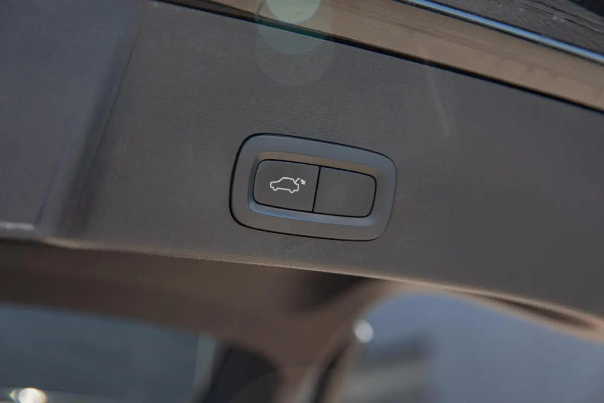 1.5 T3 Inscription Leder|Panorama|Trekhaak|Carplay|Keyless