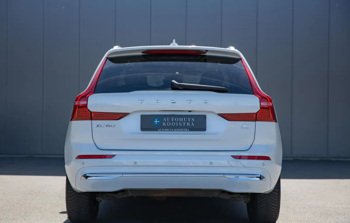 2.0 T6 Plug-in hybrid AWD Core Bright Long Range|Panorama