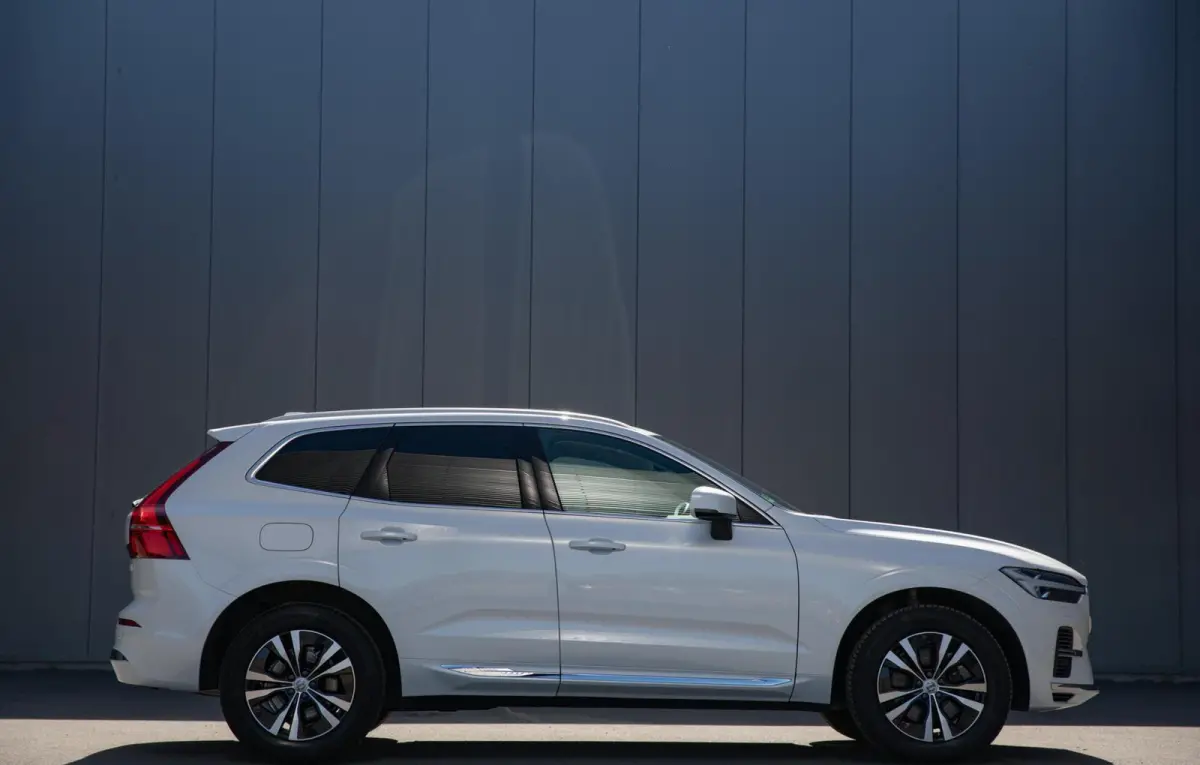 2.0 T6 Plug-in hybrid AWD Core Bright Long Range|Panorama