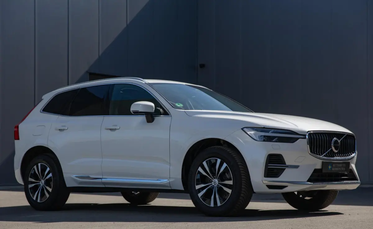 2.0 T6 Plug-in hybrid AWD Core Bright Long Range|Panorama