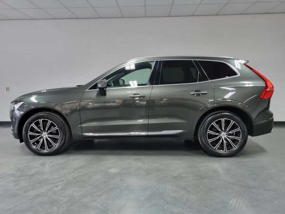 2.0 T4 Inscription / Pano / Leder / BLIS