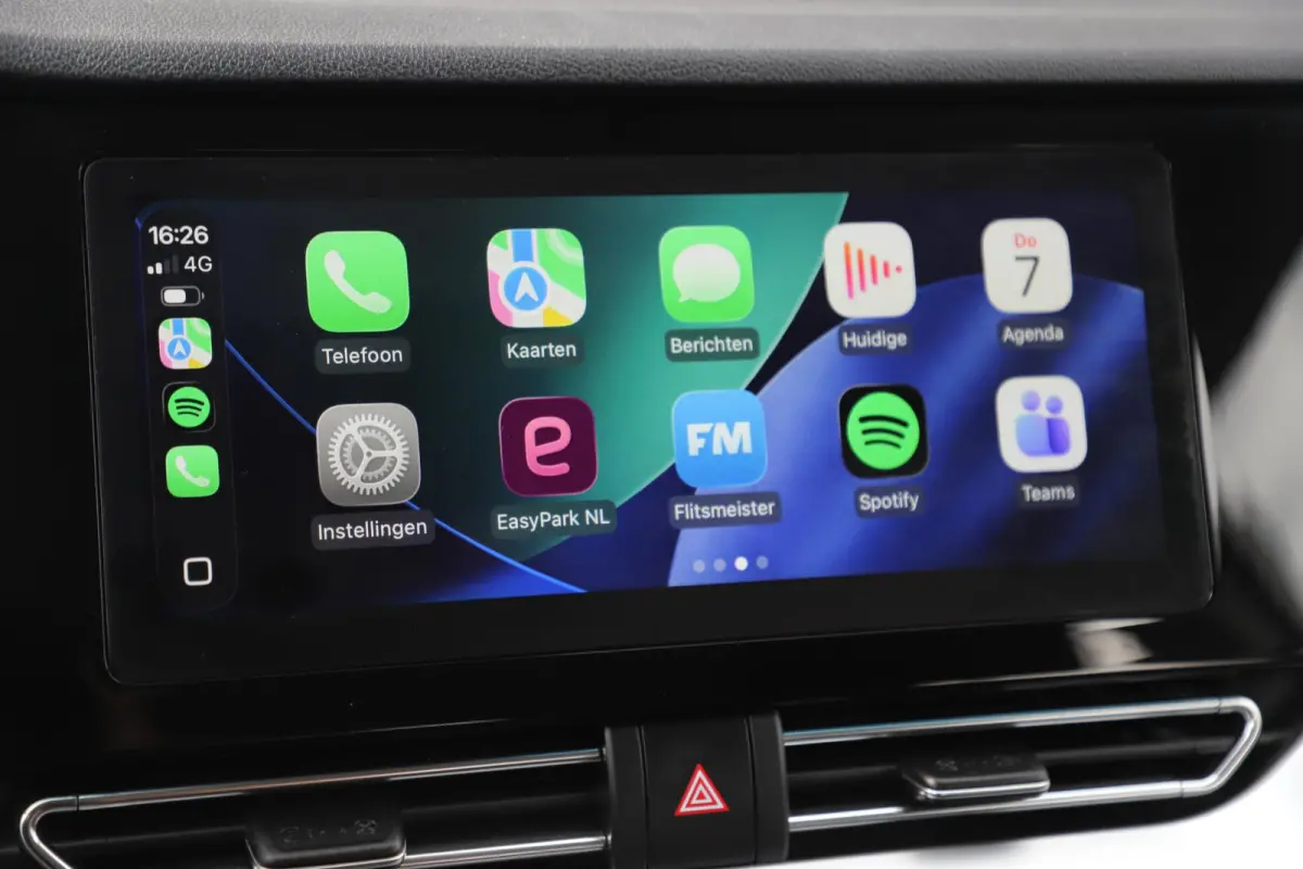 1.6 GDi Hybrid DynamicLine Navigatie Achteruitrijcamera Half Leder Carplay Adaptive Cruise Rijstrooksensor