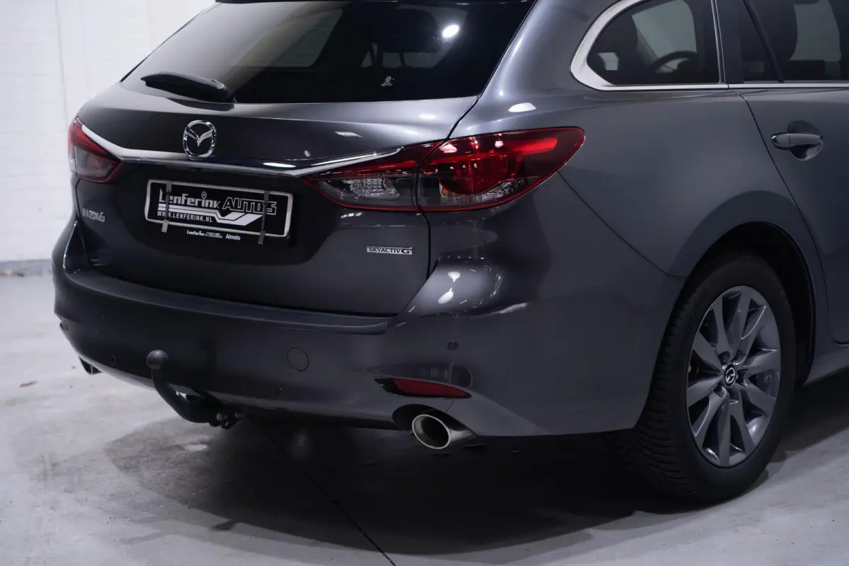 2.0 SkyActiv-G 165 Centre-Line NAP HUD Afneembare trekhaak Stoelverwarming Camera 360 PDC ECC Apple ACC DAB