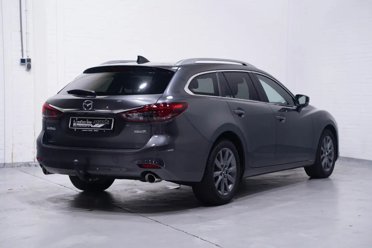 2.0 SkyActiv-G 165 Centre-Line NAP HUD Afneembare trekhaak Stoelverwarming Camera 360 PDC ECC Apple ACC DAB