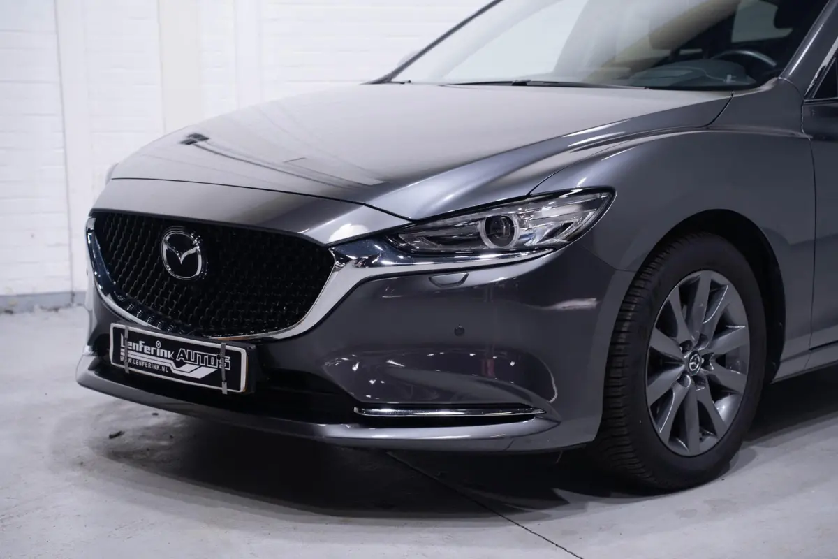 2.0 SkyActiv-G 165 Centre-Line NAP HUD Afneembare trekhaak Stoelverwarming Camera 360 PDC ECC Apple ACC DAB