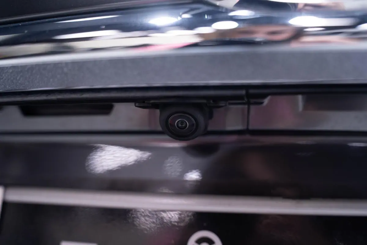 2.0 SkyActiv-G 165 Centre-Line NAP HUD Afneembare trekhaak Stoelverwarming Camera 360 PDC ECC Apple ACC DAB
