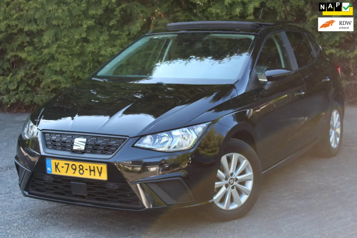 1.0 TSI Style Business Intense 95PK | Climate Control | KEYLESS | PANO | Camera | Cruise Control | LMV | NAVI
