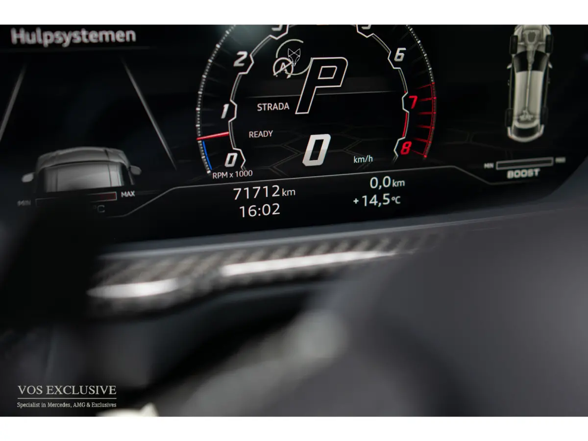 4.0 V8 BTW Full Carbon in- & exterieur|B&O Advanced 3D|ANIMA|Ceramic|Massage|Keyless|HUD|23"|Pano|Softclose