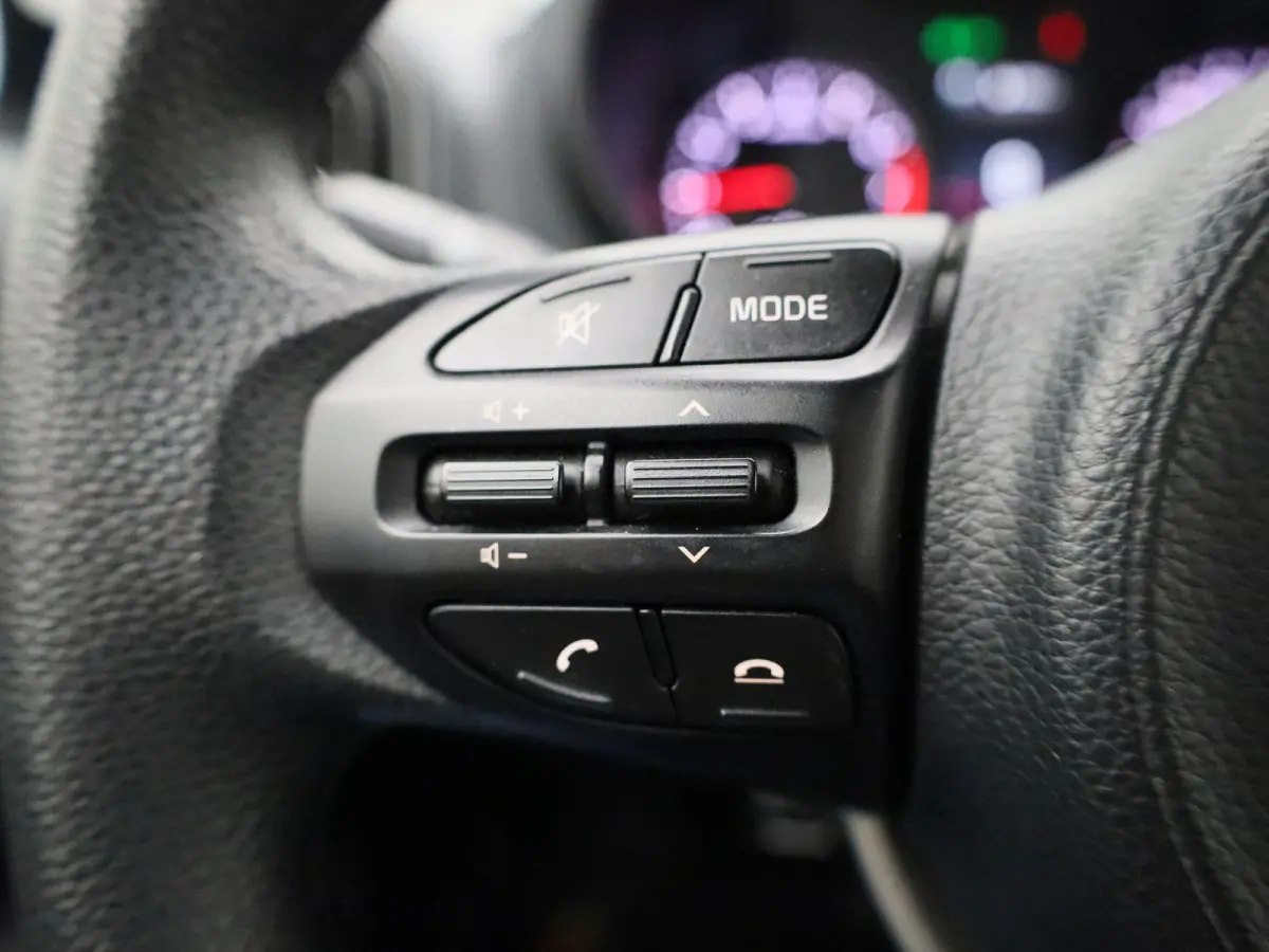 1.0 DPi ComfortLine | APPLE CARPLAY | AUTOMAAT | AIRCO | BT TELEFOON | 5 DEURS | CENTRALE DEUR VERGRENDLING | CRUISE CONTROL |