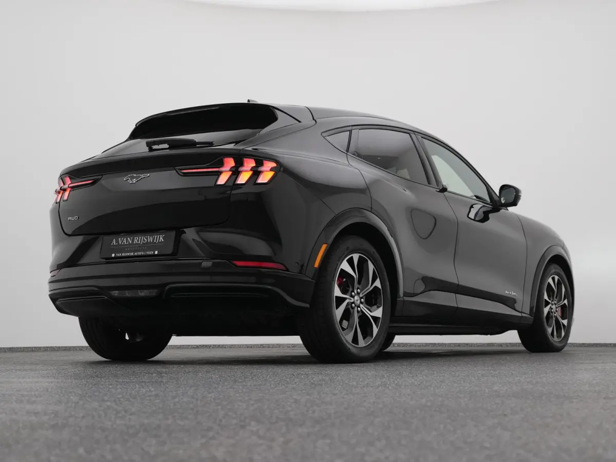 Premium AWD 75 kWh | ADAPTIVE | B&O | STOELVERW. | 360° | LEDER