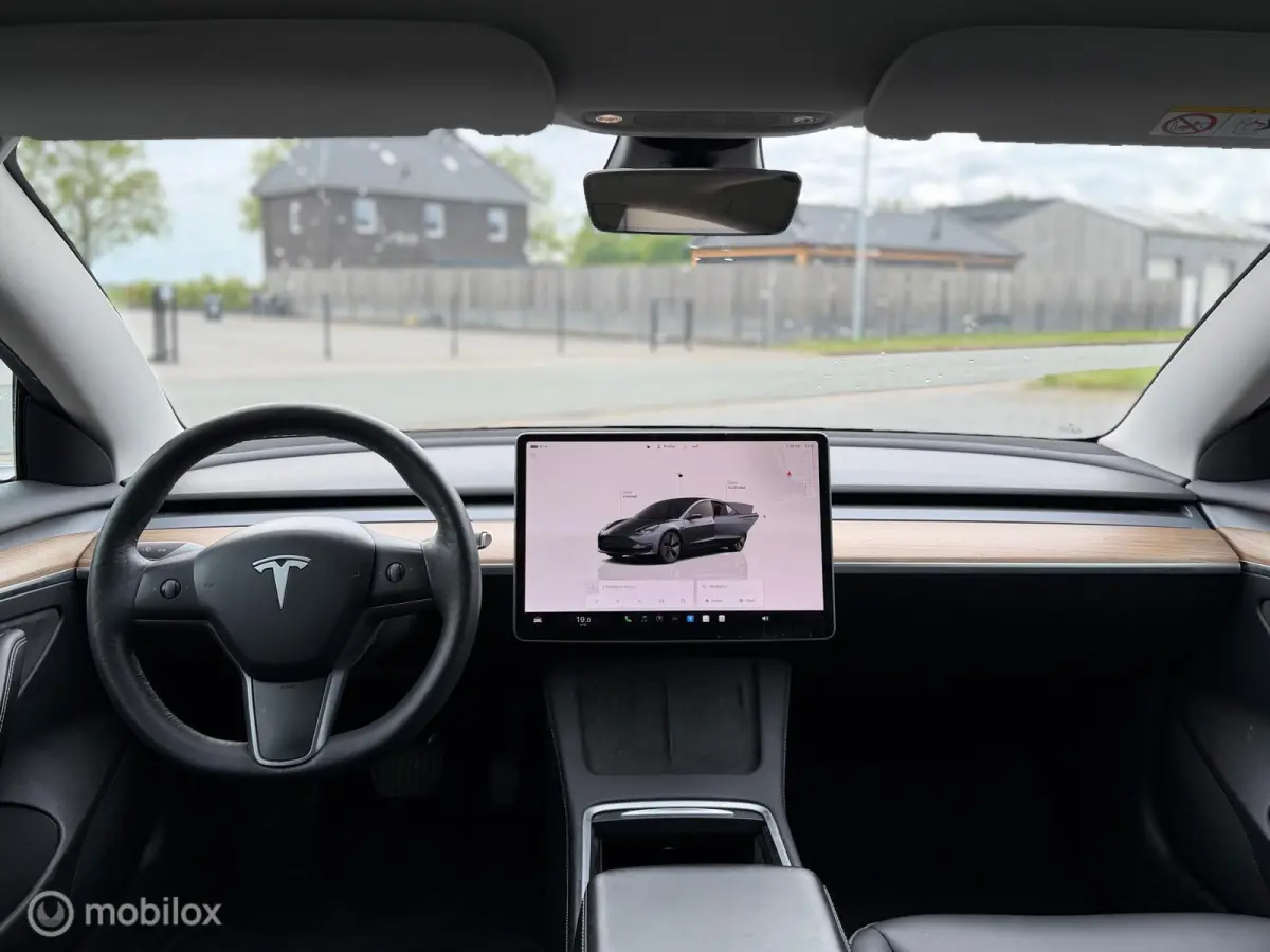 Standard RWD Plus - SOH 90% – 60 kWh – LFP – Autopilot - Incl. BTW