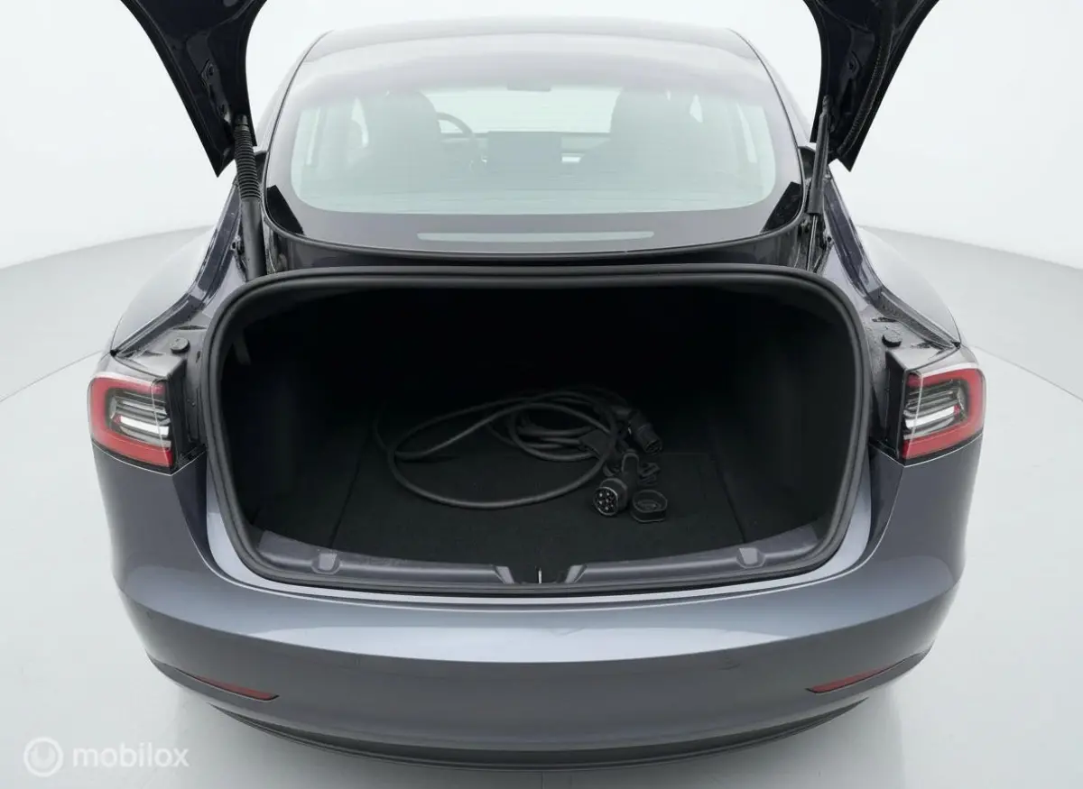 Standard RWD Plus - SOH 90% – 60 kWh – LFP – Autopilot - Incl. BTW