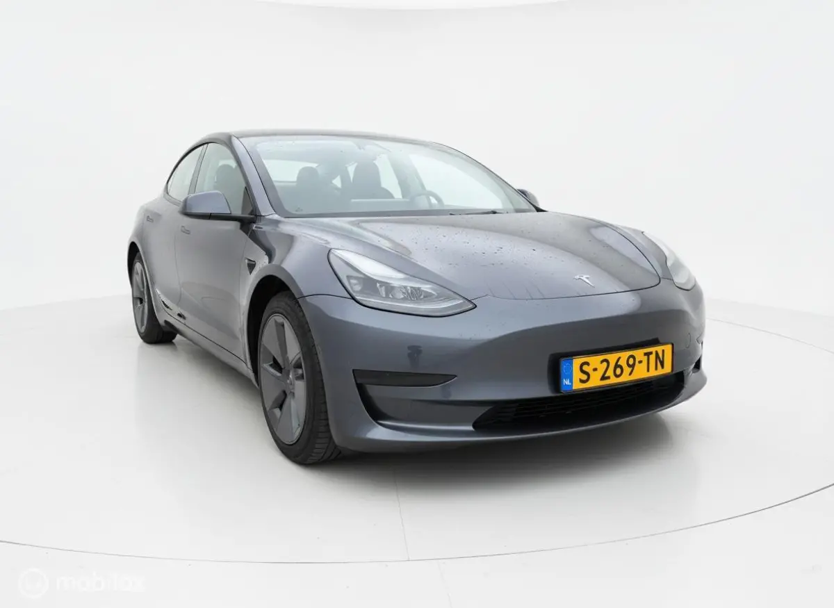 Standard RWD Plus - SOH 90% – 60 kWh – LFP – Autopilot - Incl. BTW