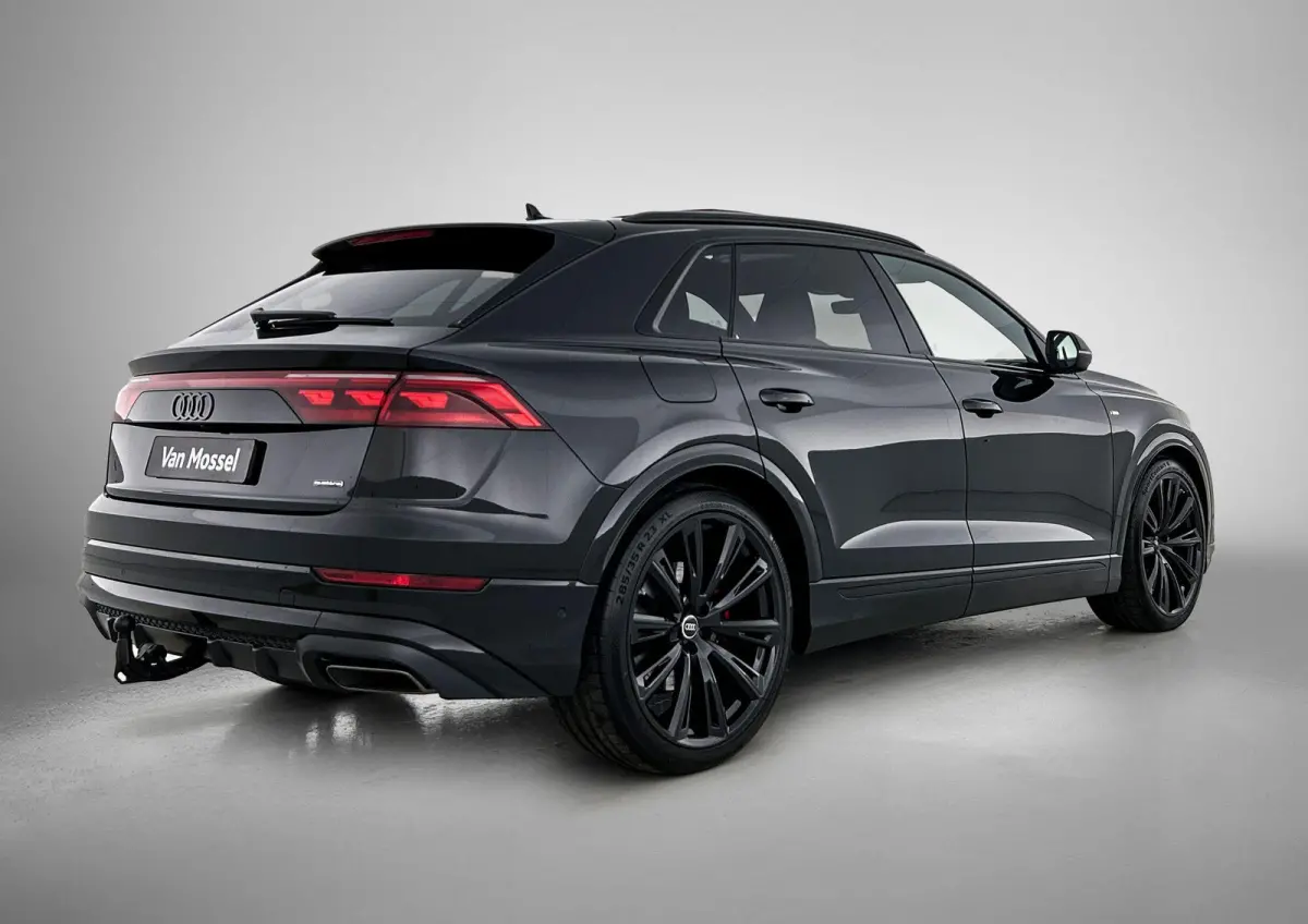 60 TFSI e quattro Pro Line S Competition 490 PK | S-line | 360 Camera | Panoramadak | Bang & Olufsen Advanced 3D | Climate Control | Navigatie | Trekhaak | Stoelverwarming voor en achter | L