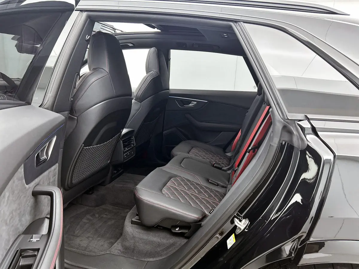 60 TFSI e quattro Pro Line S Competition 490 PK | S-line | 360 Camera | Panoramadak | Bang & Olufsen Advanced 3D | Climate Control | Navigatie | Trekhaak | Stoelverwarming voor en achter | L